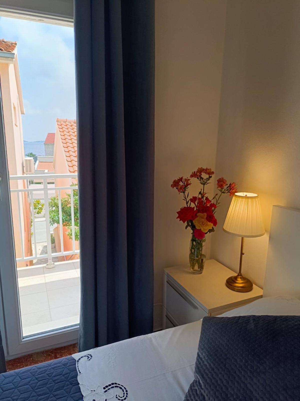 Apartments Frano I Franka By The Sea